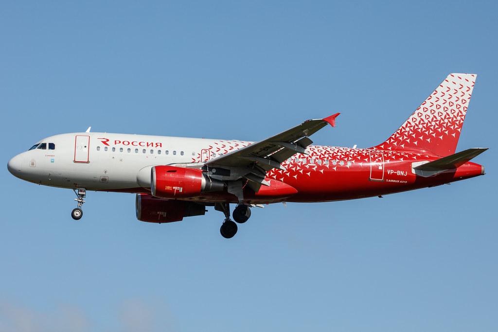 Hamburg Airport: Rossiya (FV / SDM) |  Airbus A319-111 A319 | VP-BNJ | MSN 02241