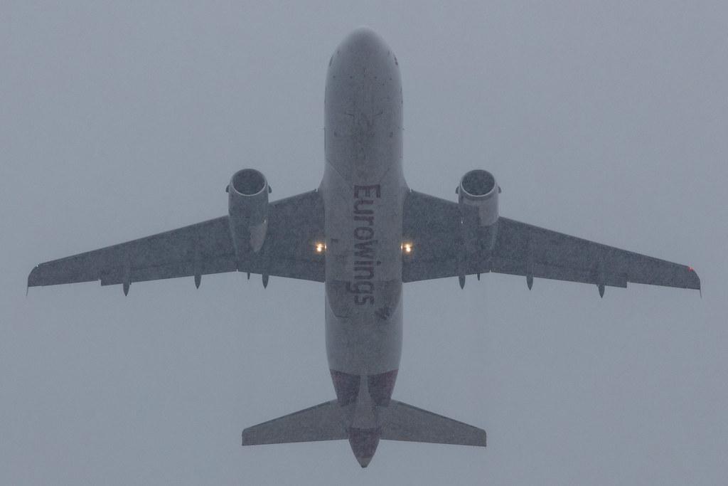 Hamburg Airport: Eurowings (EW / EWG) |  Airbus A319-132 A319 | D-AGWB | MSN 2833