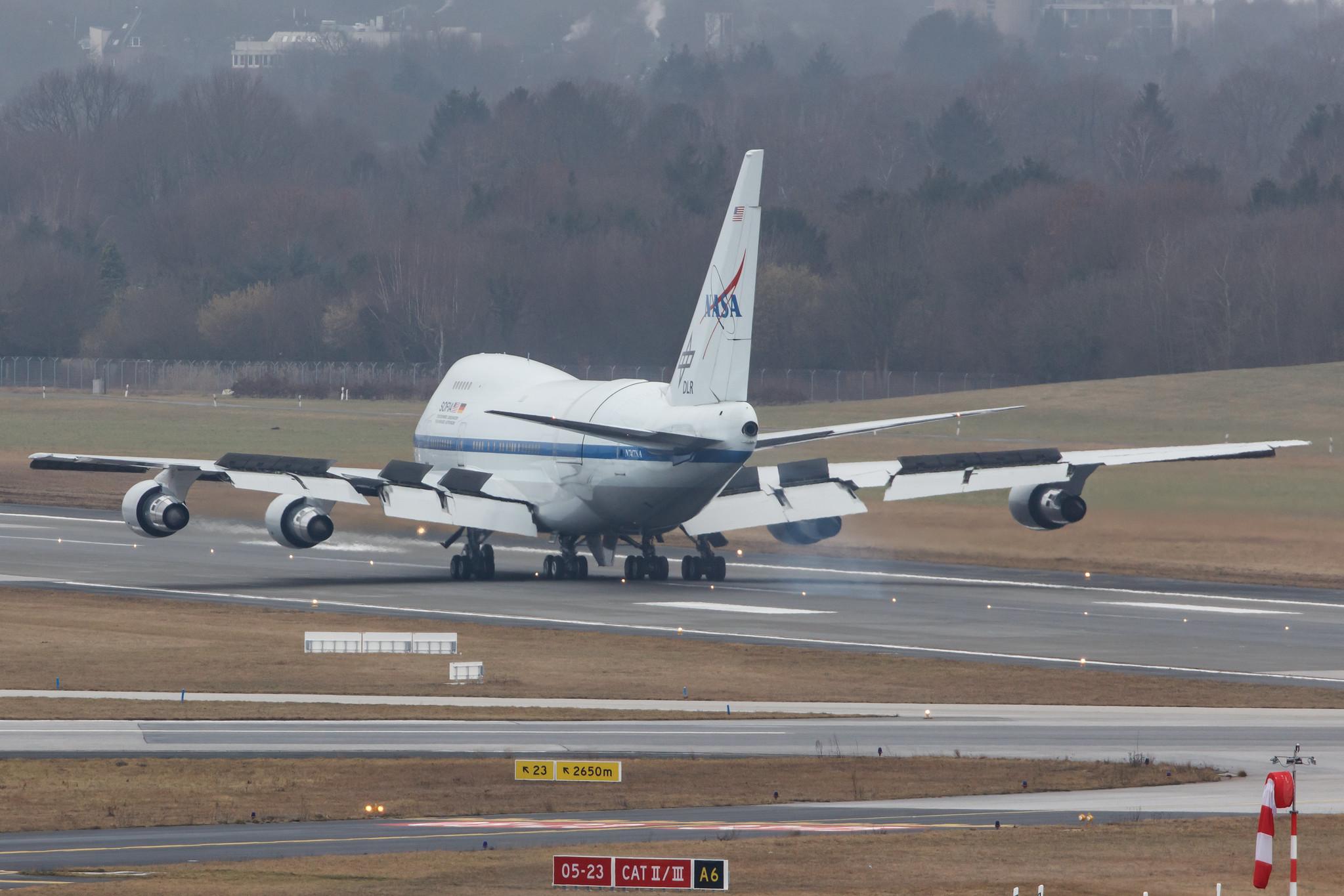 Hamburg Airport: NASA |  Boeing 747SP-21 B74S | N747NA | MSN 21441