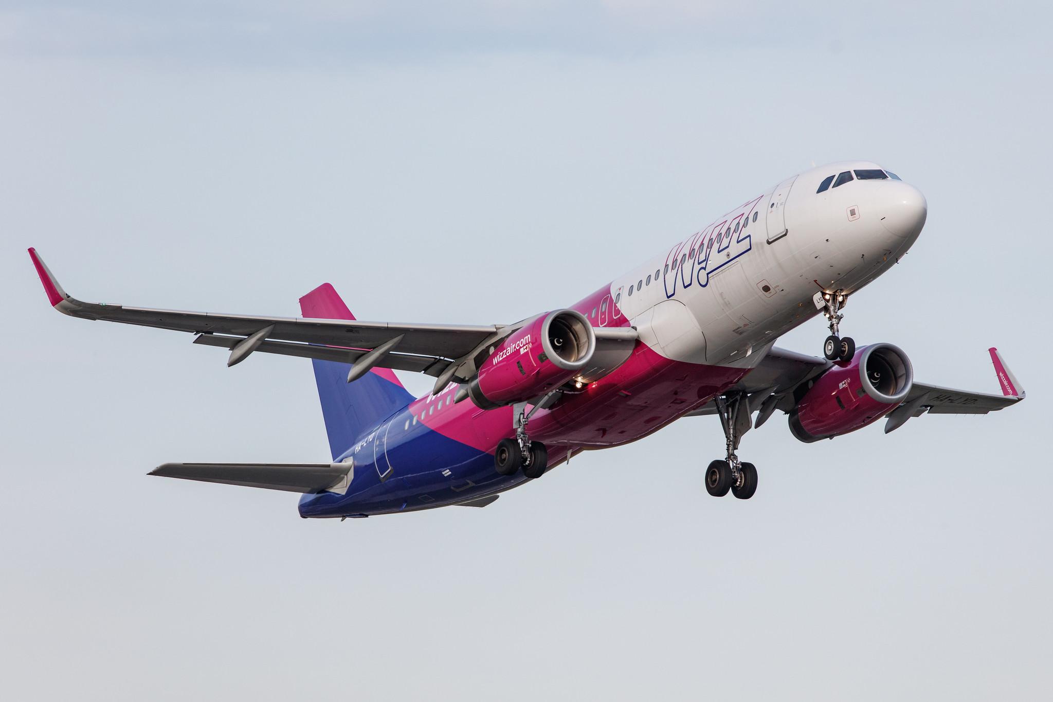 Hamburg Airport: Wizz Air (W6 / WZZ) |  Airbus A320-232 A320 | HA-LYD | MSN 6115