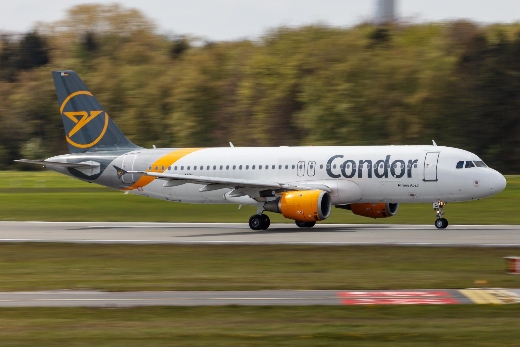 Hamburg Airport: Condor (DE / CFG) |  Airbus A320-212 A320 | D-AICI | MSN 1381