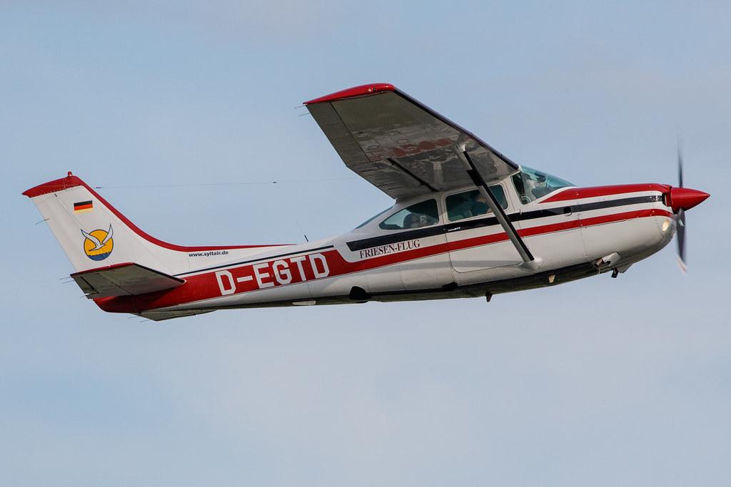 Hamburg Airport: Sylt Air (7E / AWU) |  Cessna FR182 Skylane RG C182 | D-EGTD | MSN FR18200003