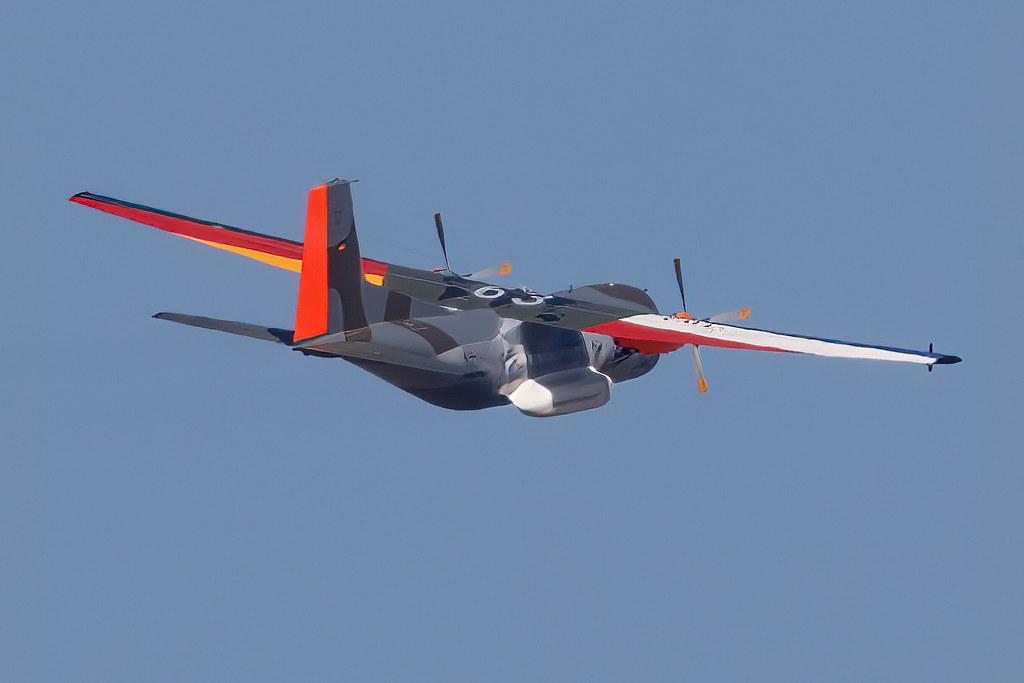 Hamburg Airport: German Air Force (/ GAF) | Transall C-160D C160 | 50+40 | MSN D62