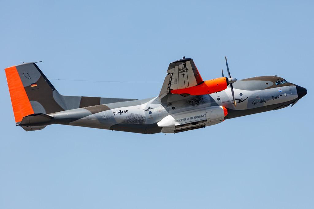Hamburg Airport: German Air Force (/ GAF) | Transall C-160D C160 | 50+40 | MSN D62