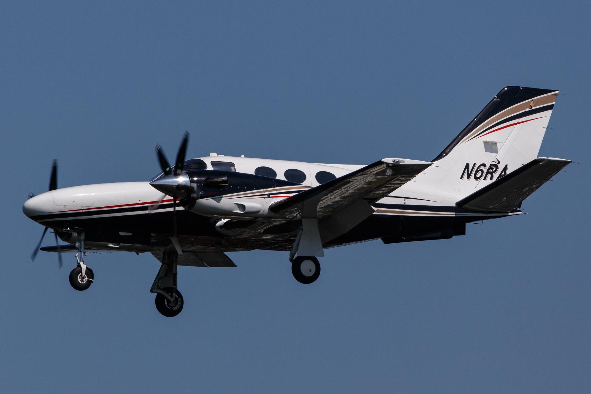 Hamburg Airport: Private owner |  Cessna 425 C425 | N6RA | MSN 425-0168