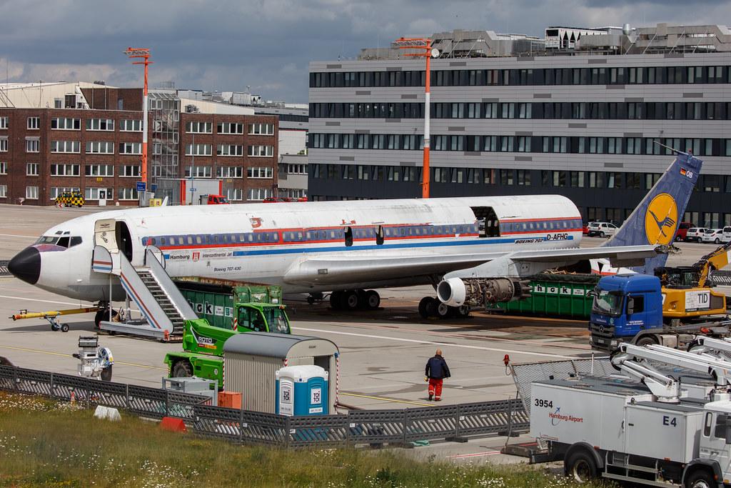 Hamburg Airport: Lufthansa (LH / DLH) | Boeing 707-430 B704 | D-ABOB | MSN 17720