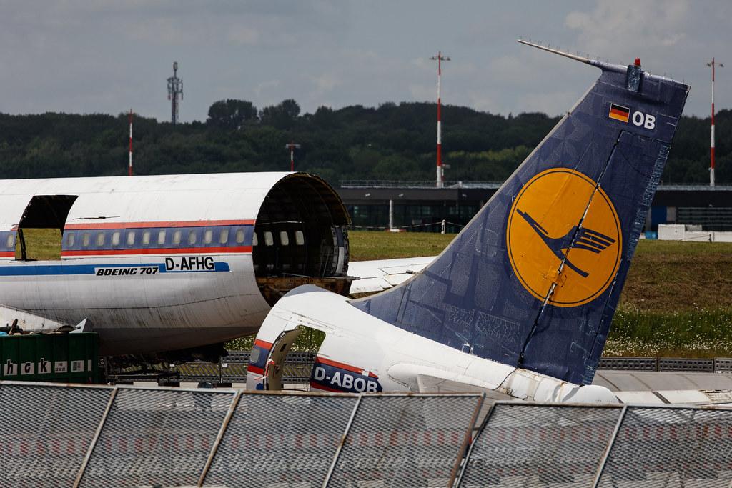 Hamburg Airport: Lufthansa (LH / DLH) | Boeing 707-430 B704 | D-ABOB | MSN 17720