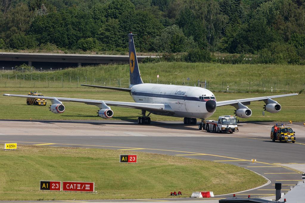 Hamburg Airport: Lufthansa (LH / DLH) | Boeing 707-430 B704 | D-ABOB/D-ABOD | MSN 17720
