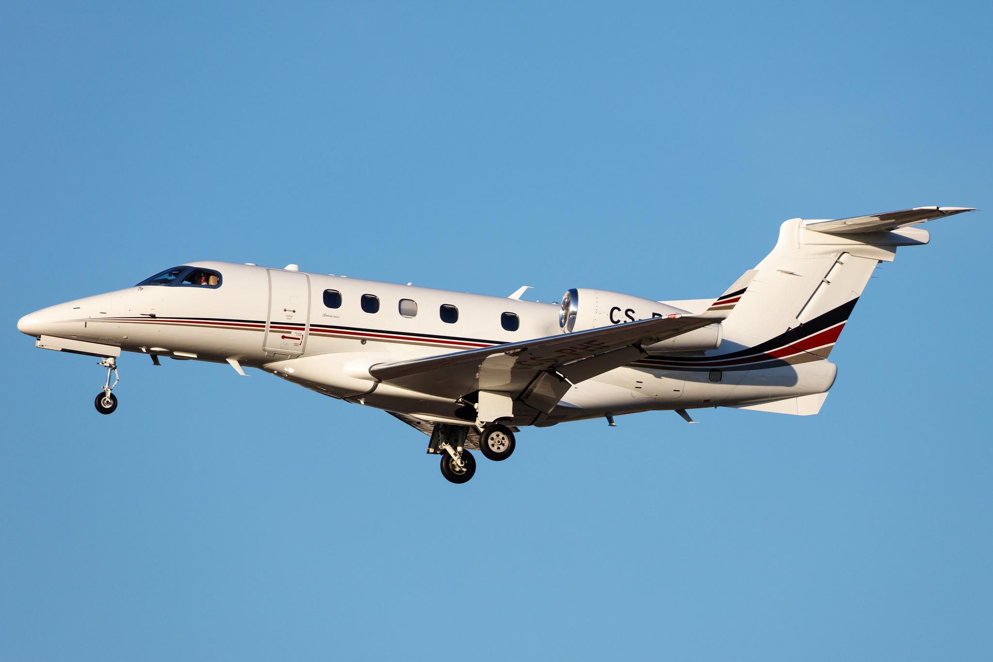 Hamburg Airport: Netjets Europe (/ NJE) | Operator: NetJets |  Embraer Phenom 300 E55P | CS-PHF | MSN 50500260