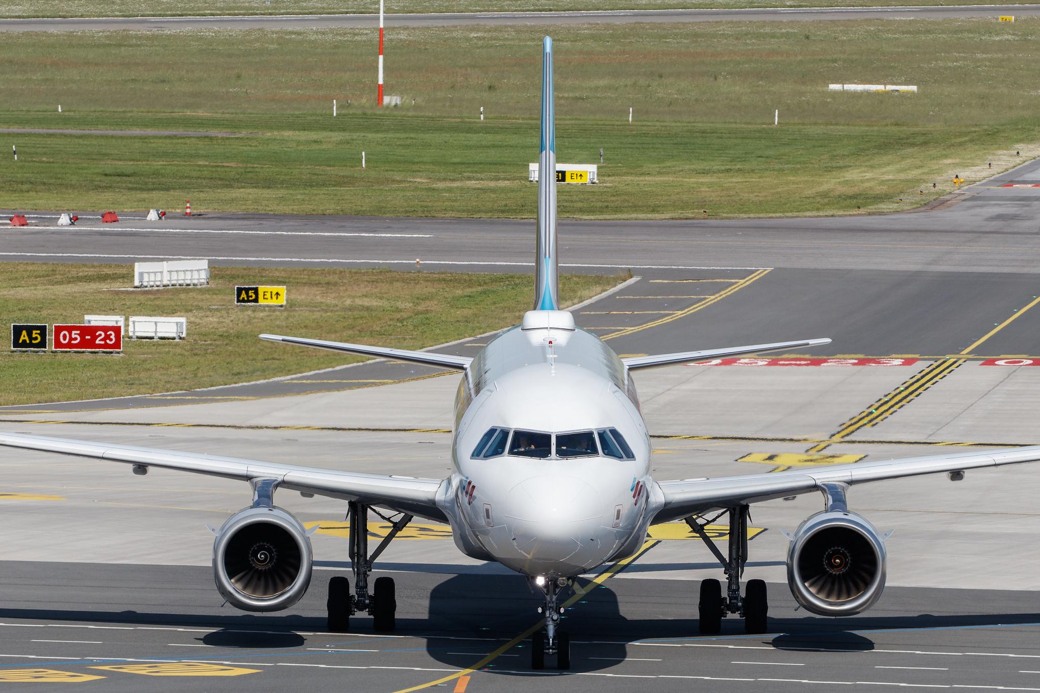 Hamburg Airport: Eurowings (EW / EWG) |  Airbus A319-132 A319 | D-AGWH | MSN 3352