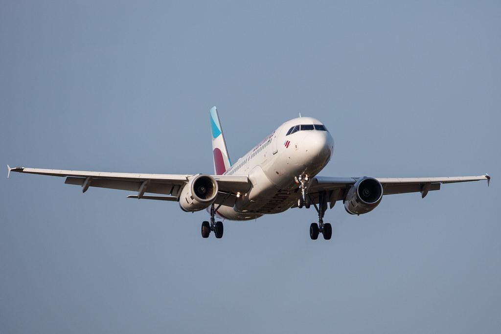 Hamburg Airport: Eurowings (EW / EWG) |  Airbus A319-132 A319 | D-AGWF | MSN 3172