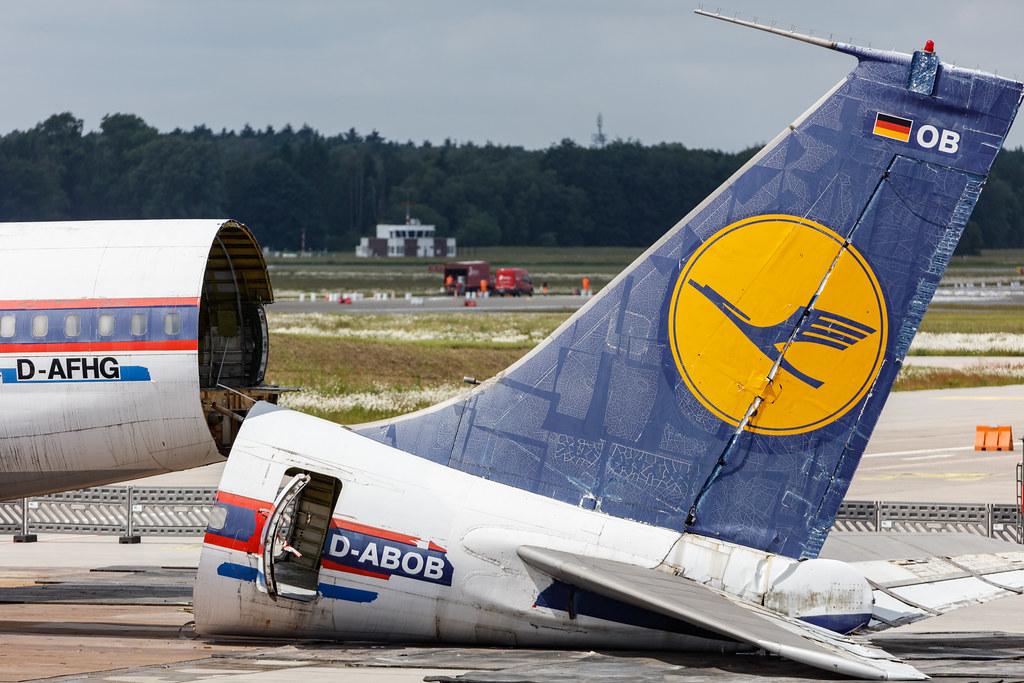 Hamburg Airport: Lufthansa (LH / DLH) | Boeing 707-430 B704 | D-ABOB | MSN 17720