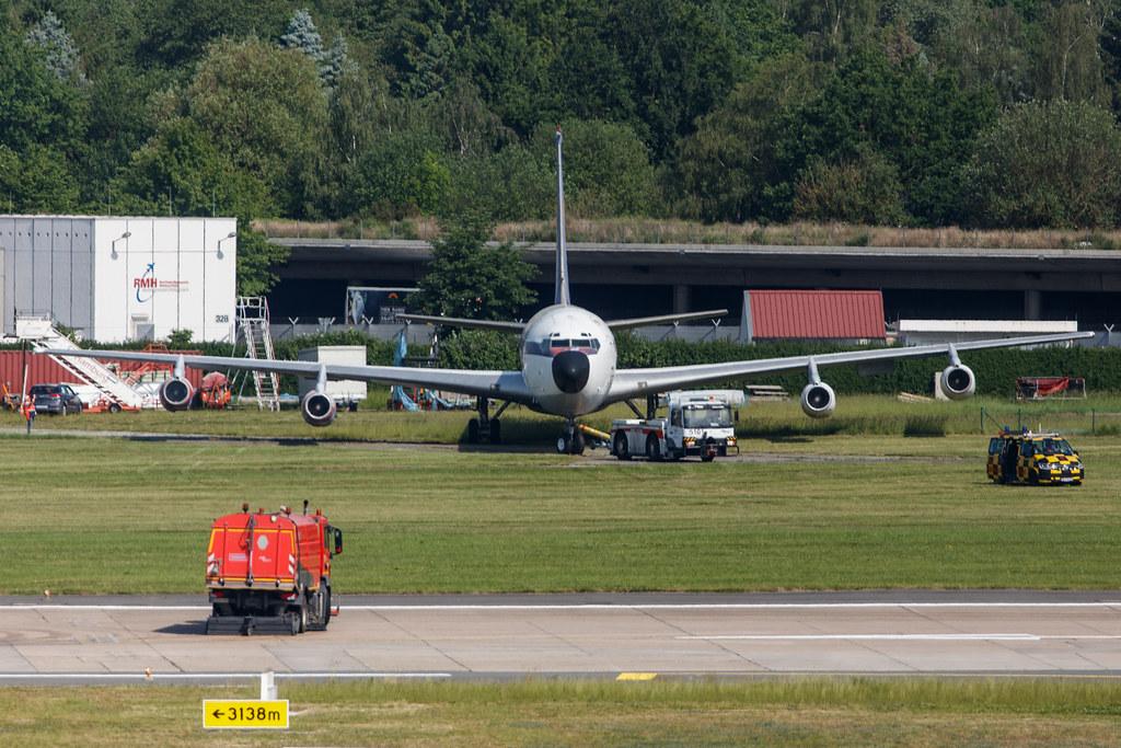 Hamburg Airport: Lufthansa (LH / DLH) | Boeing 707-430 B704 | D-ABOB/D-ABOD | MSN 17720