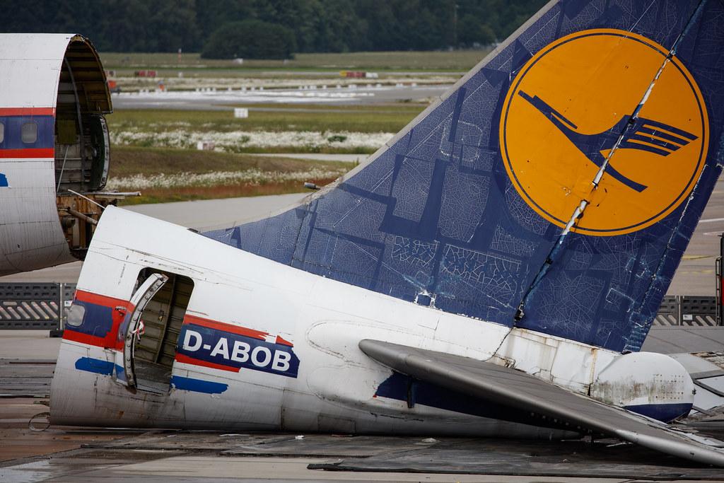 Hamburg Airport: Lufthansa (LH / DLH) | Boeing 707-430 B704 | D-ABOB | MSN 17720