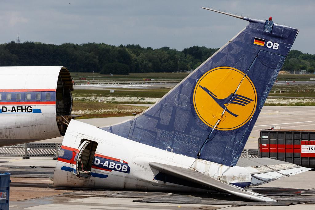 Hamburg Airport: Lufthansa (LH / DLH) | Boeing 707-430 B704 | D-ABOB | MSN 17720