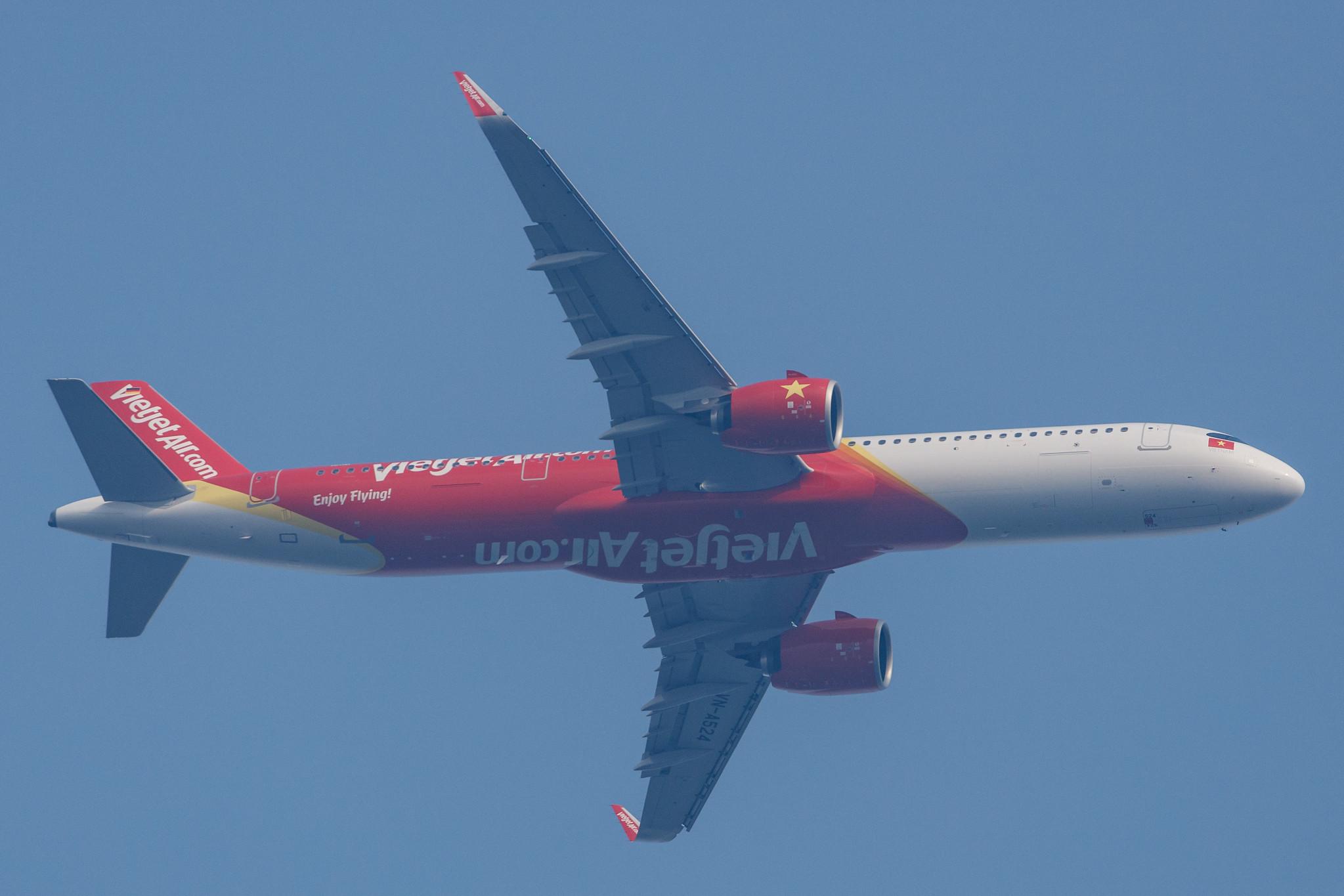 Hamburg Airport: VietJetAir (VJ / VJC) | Operator: VietJet Air |  Airbus A321-271NX A21N | D-AVYO | MSN 9401