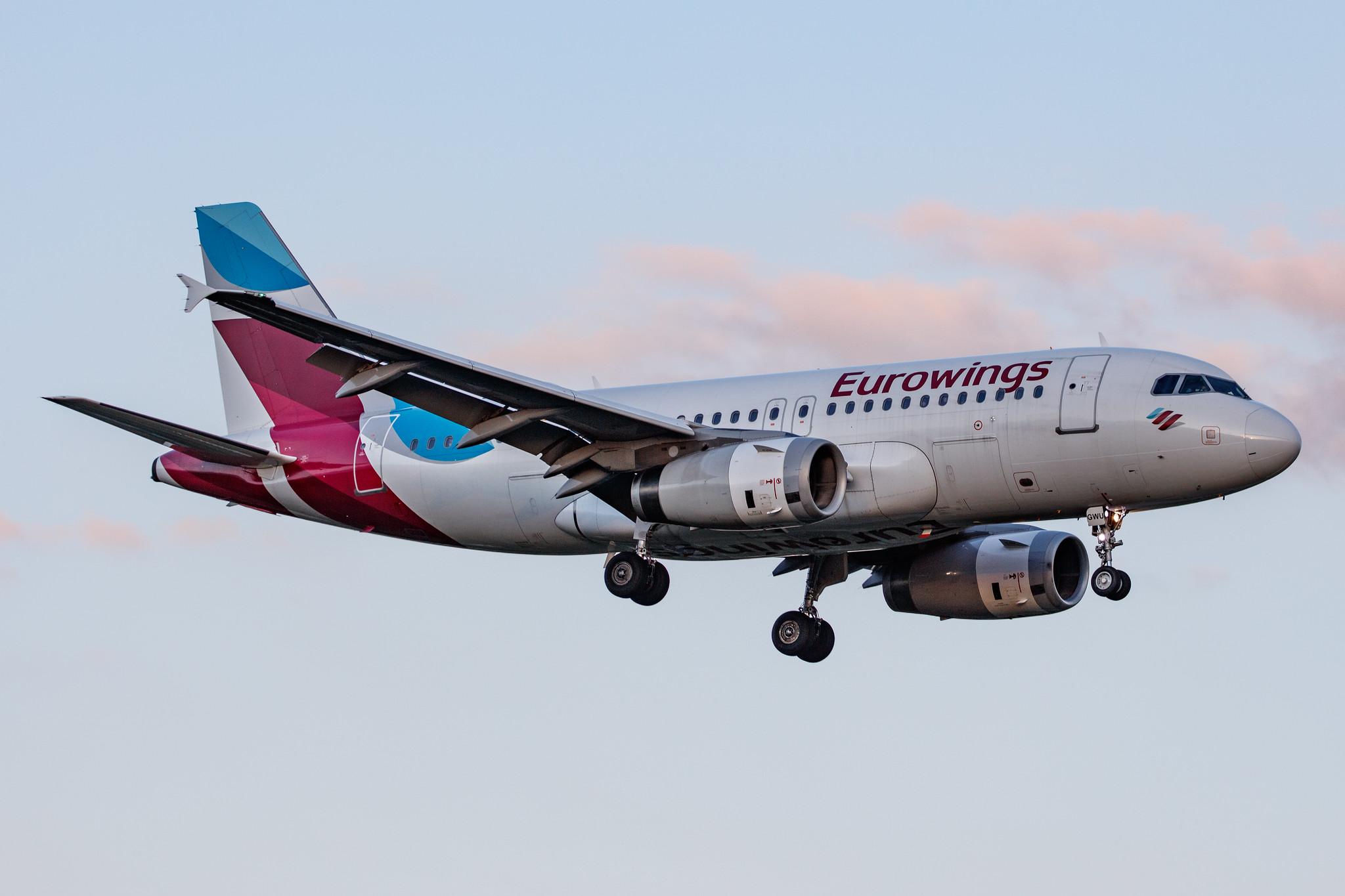 Hamburg Airport: Eurowings (EW / EWG) |  Airbus A319-132 A319 | D-AGWU | MSN 5457