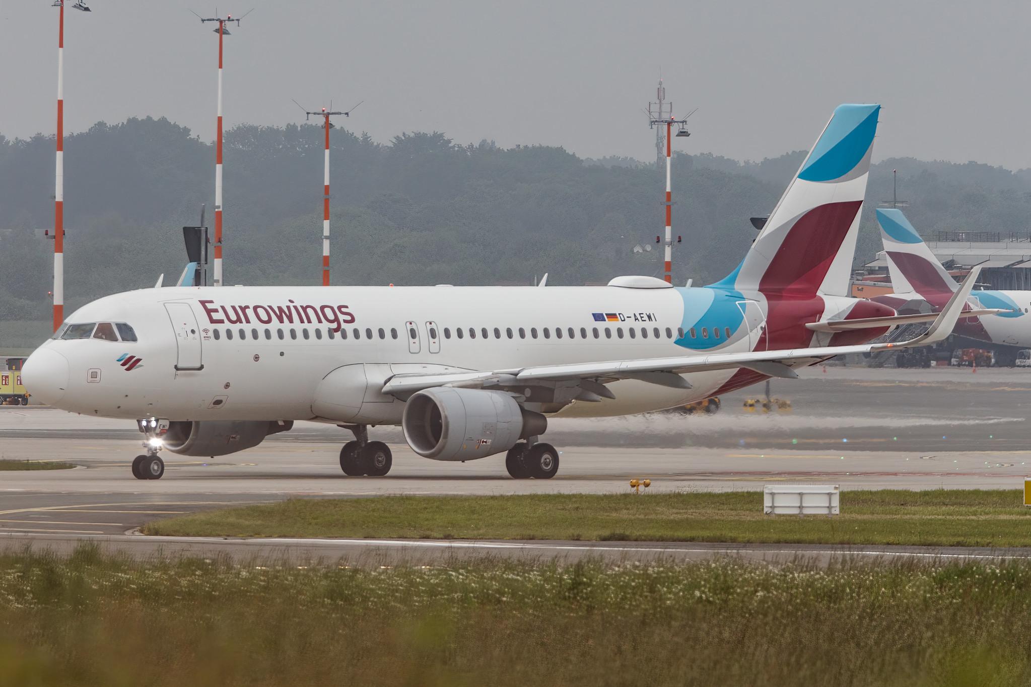 Hamburg Airport: Eurowings (EW / EWG) |  Airbus A320-214 A320 | D-AEWI | MSN 7210