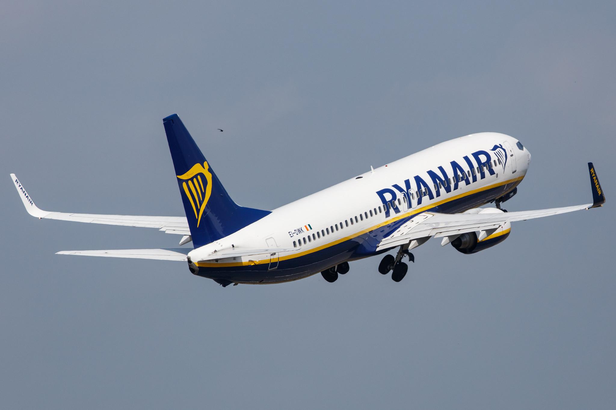 Hamburg Airport: Ryanair (FR / RYR) |  Boeing 737-8AS B738 | EI-DWK | MSN 36078