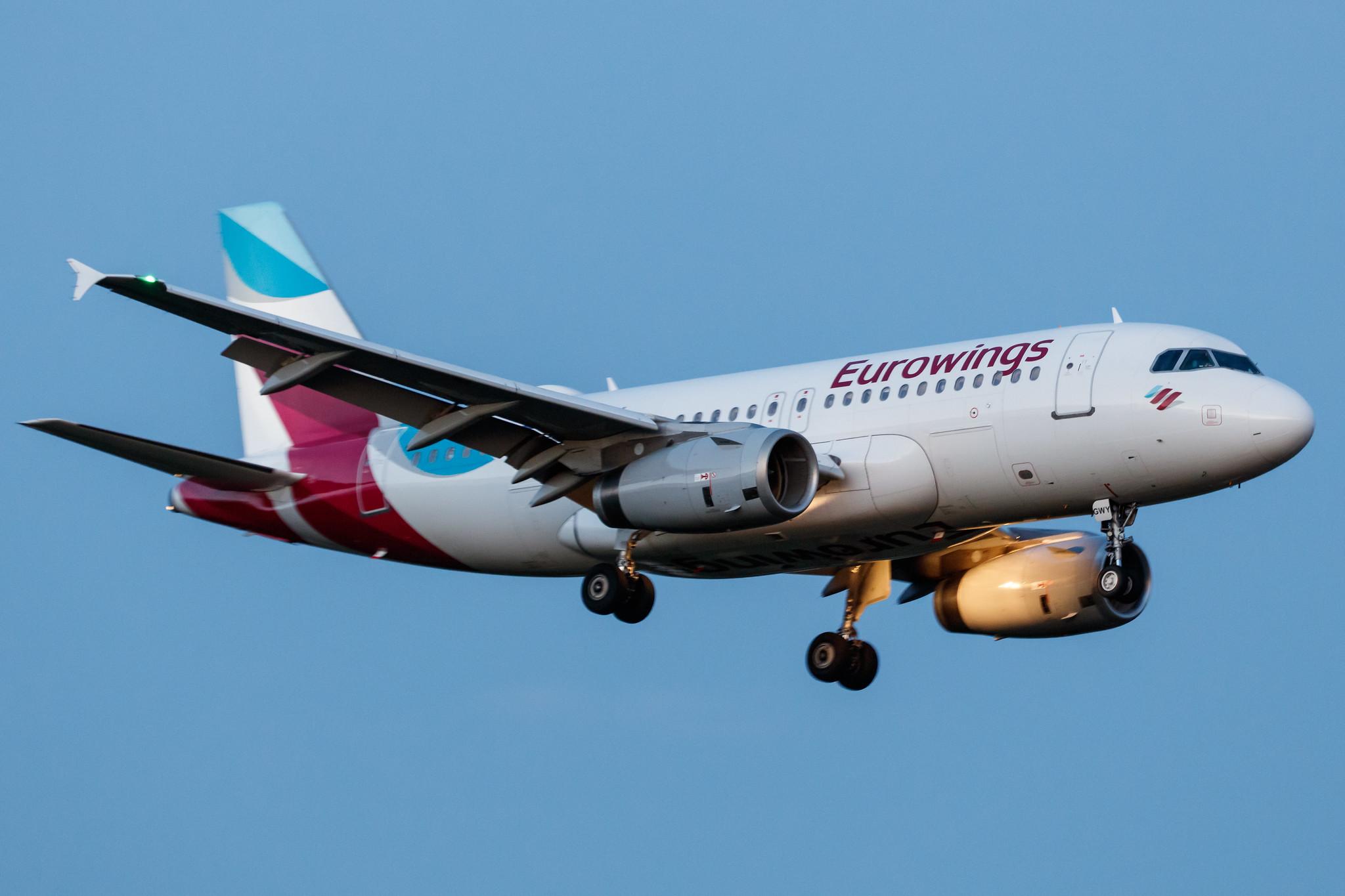 Hamburg Airport: Eurowings (EW / EWG) |  Airbus A319-132 A319 | D-AGWY | MSN 5941