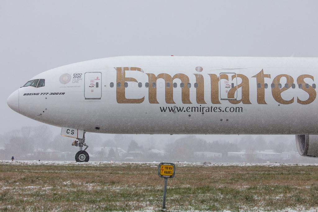 Hamburg Airport: Emirates (EK / UAE) |  Boeing 777-31H(ER) B77W | A6-ECS | MSN 38980