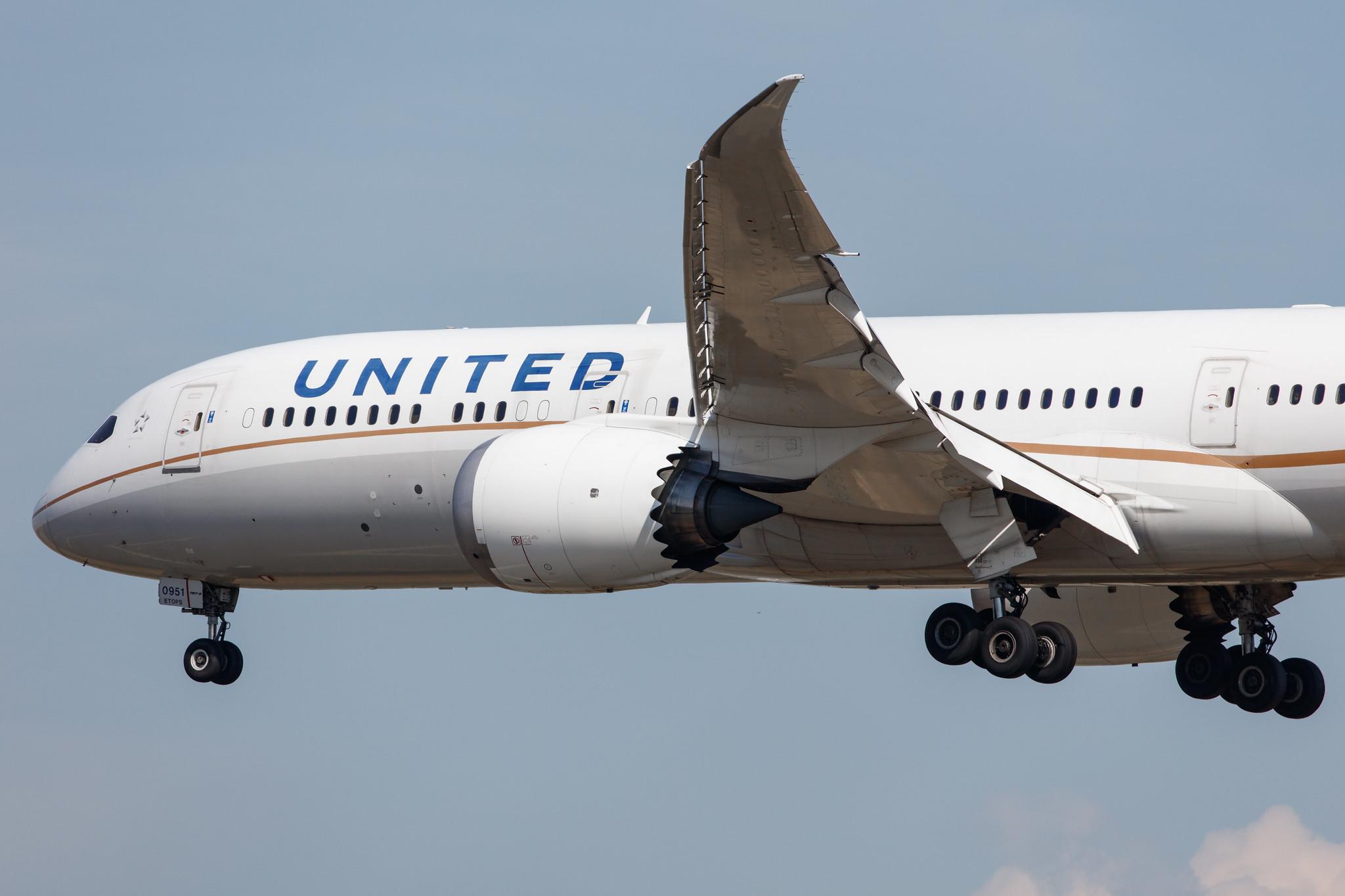 Frankfurt Airport: United Airlines (UA / UAL) |  Boeing 787-9 Dreamliner B789 | N19951 | MSN 36402
