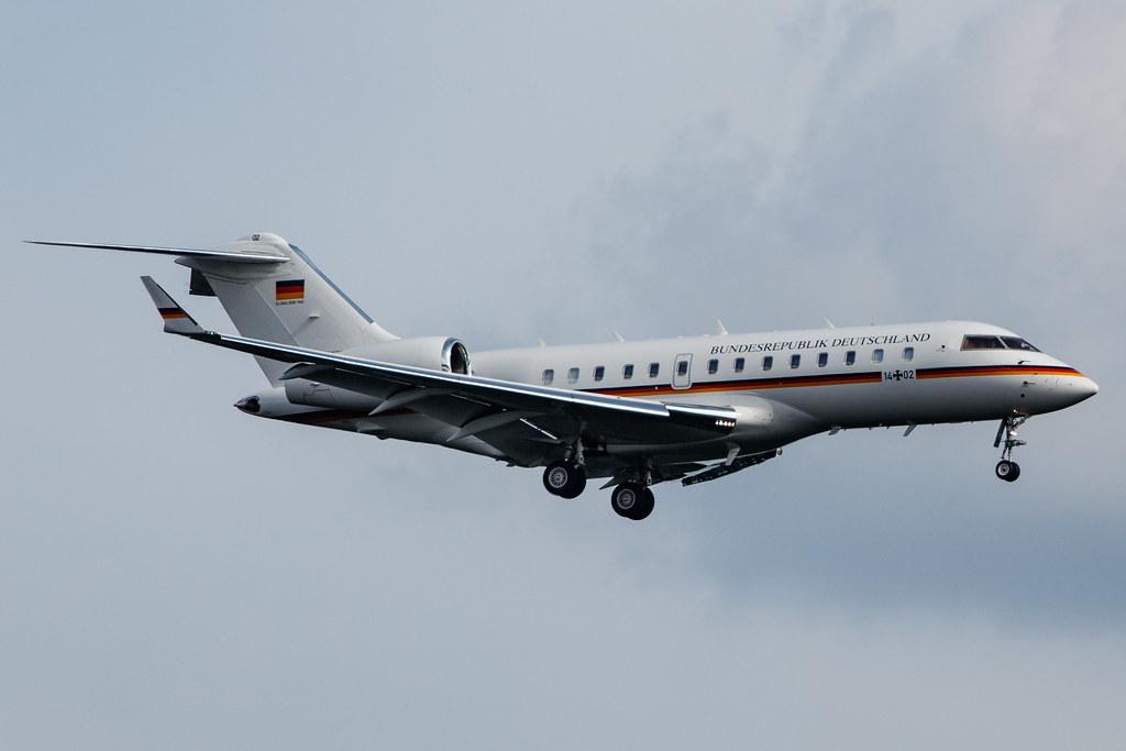 Frankfurt Airport: Hamburg Airport: German Air Force (/ GAF) | Bombardier BD-700-1A11 Global 5000 GLEX | 14+02 | MSN 9404