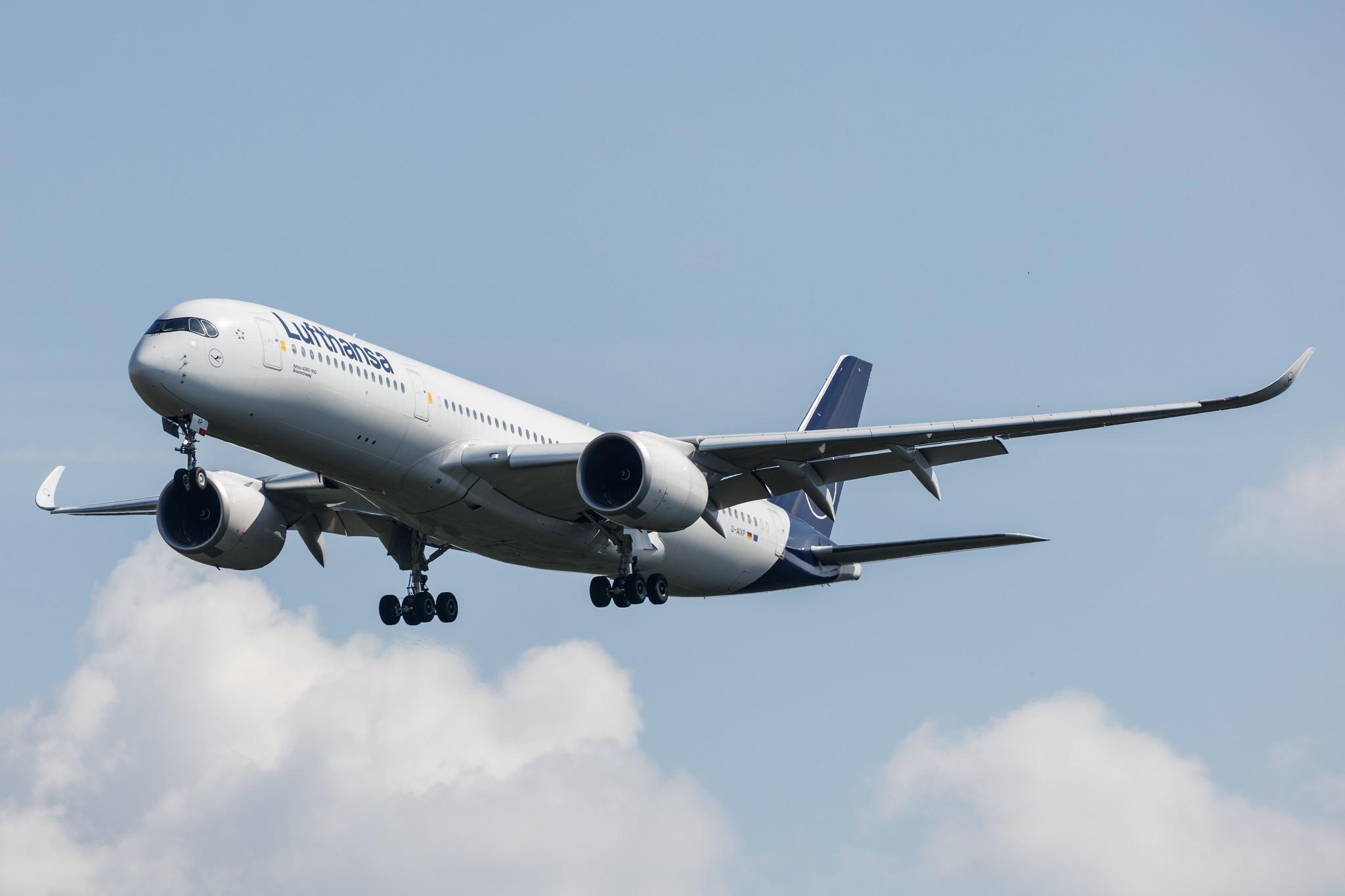 Frankfurt Airport: Lufthansa (LH / DLH) |    Airbus A350-941 A359 | D-AIXP | MSN 390