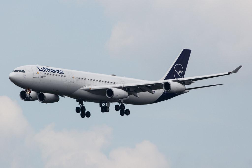 Frankfurt Airport: Lufthansa (LH / DLH) |  Airbus A340-313 A343 | D-AIGX | MSN 0354