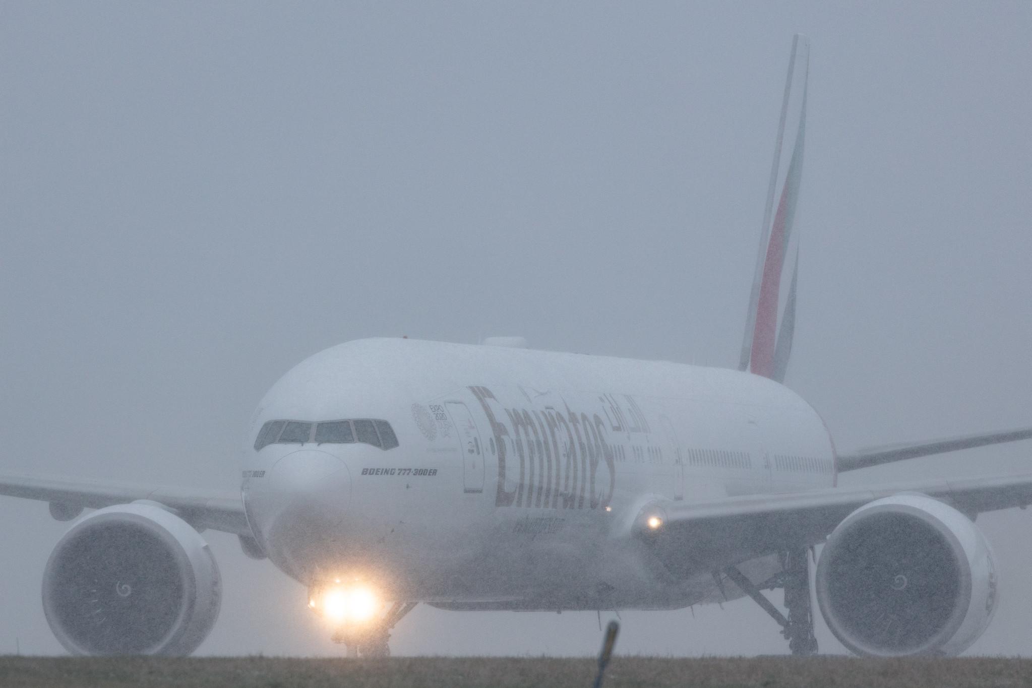 Hamburg Airport: Emirates (EK / UAE) |  Boeing 777-31H(ER) B77W | A6-ECS | MSN 38980