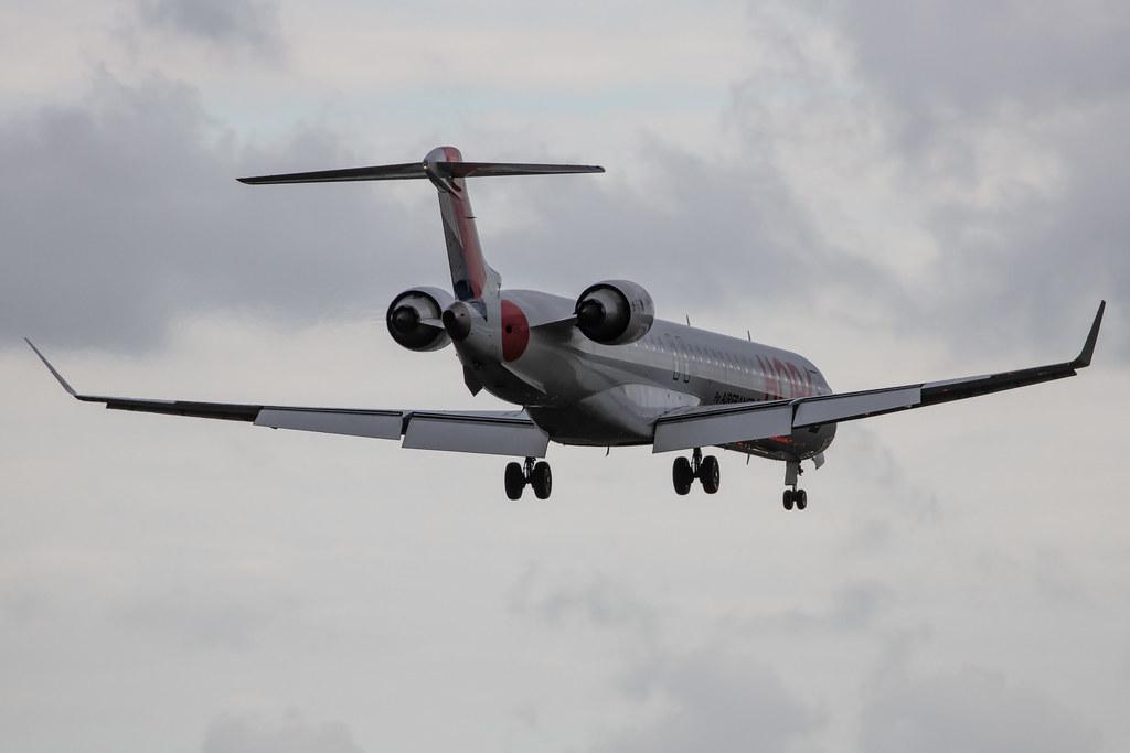 Amsterdam Schiphol: Air France (AF / AFR) | Operator: Air France Hop |  Mitsubishi CRJ-1000EL CRJX | F-HMLD | MSN 19007