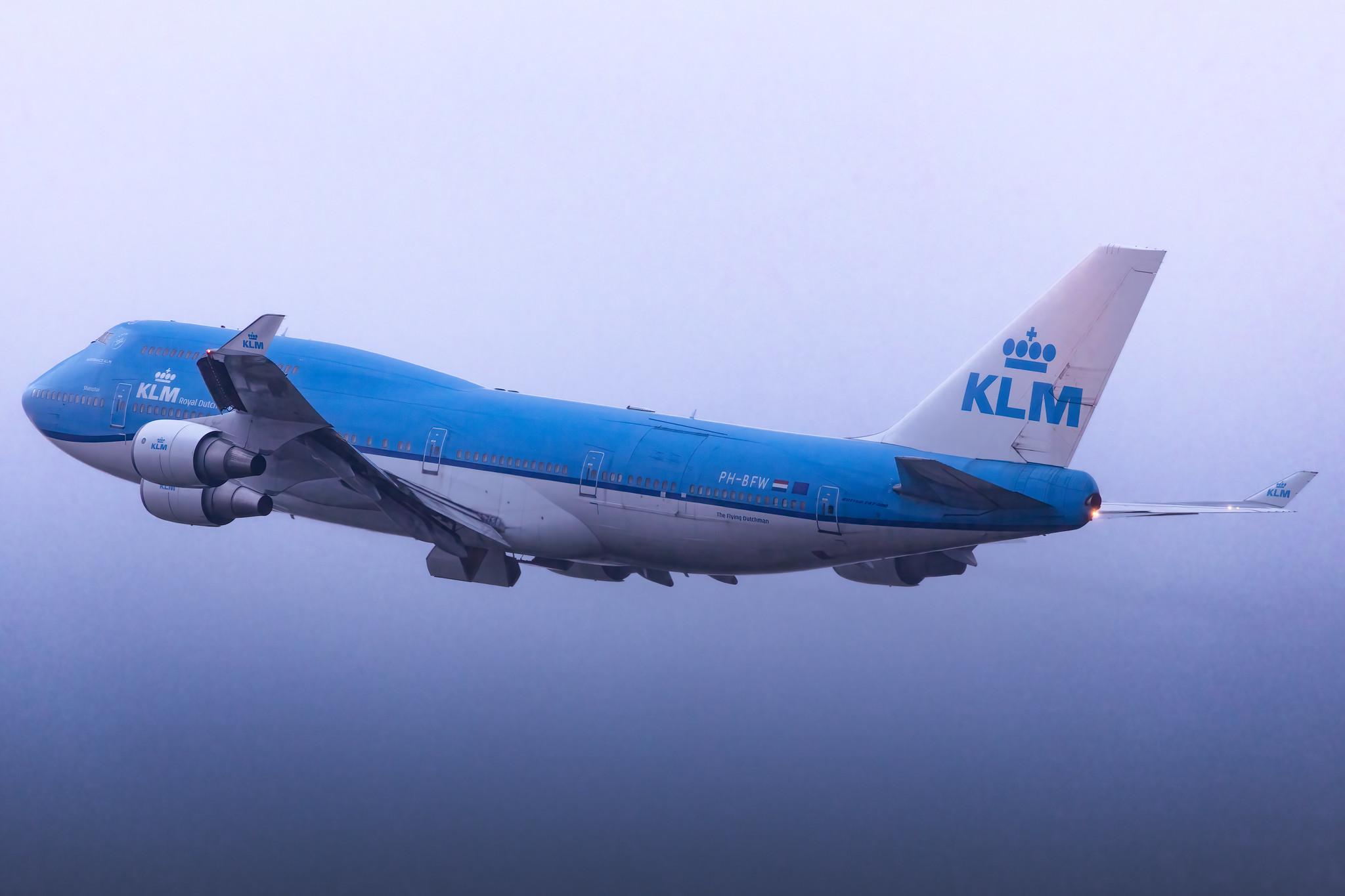 Amsterdam Schiphol: KLM (KL / KLM) |  Boeing 747-406(M) B744 | PH-BFW | MSN 30454