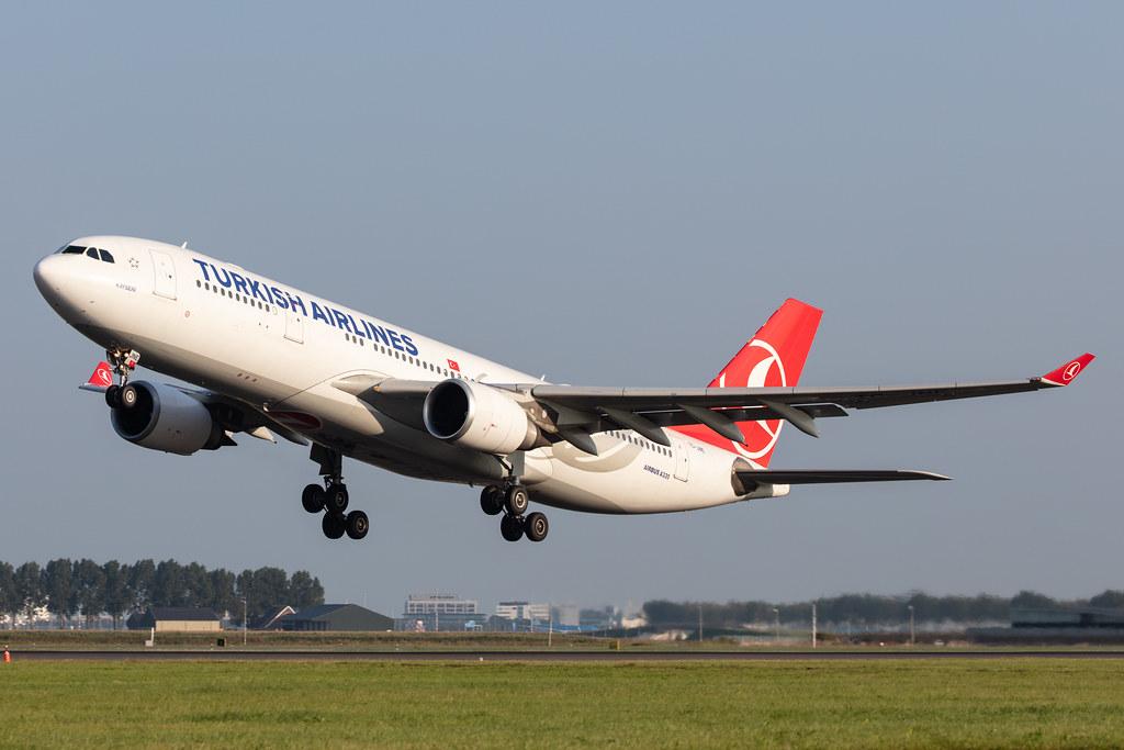 Amsterdam Schiphol: Turkish Airlines (TK / THY) |  Airbus A330-203 A332 | TC-JNE | MSN 0774