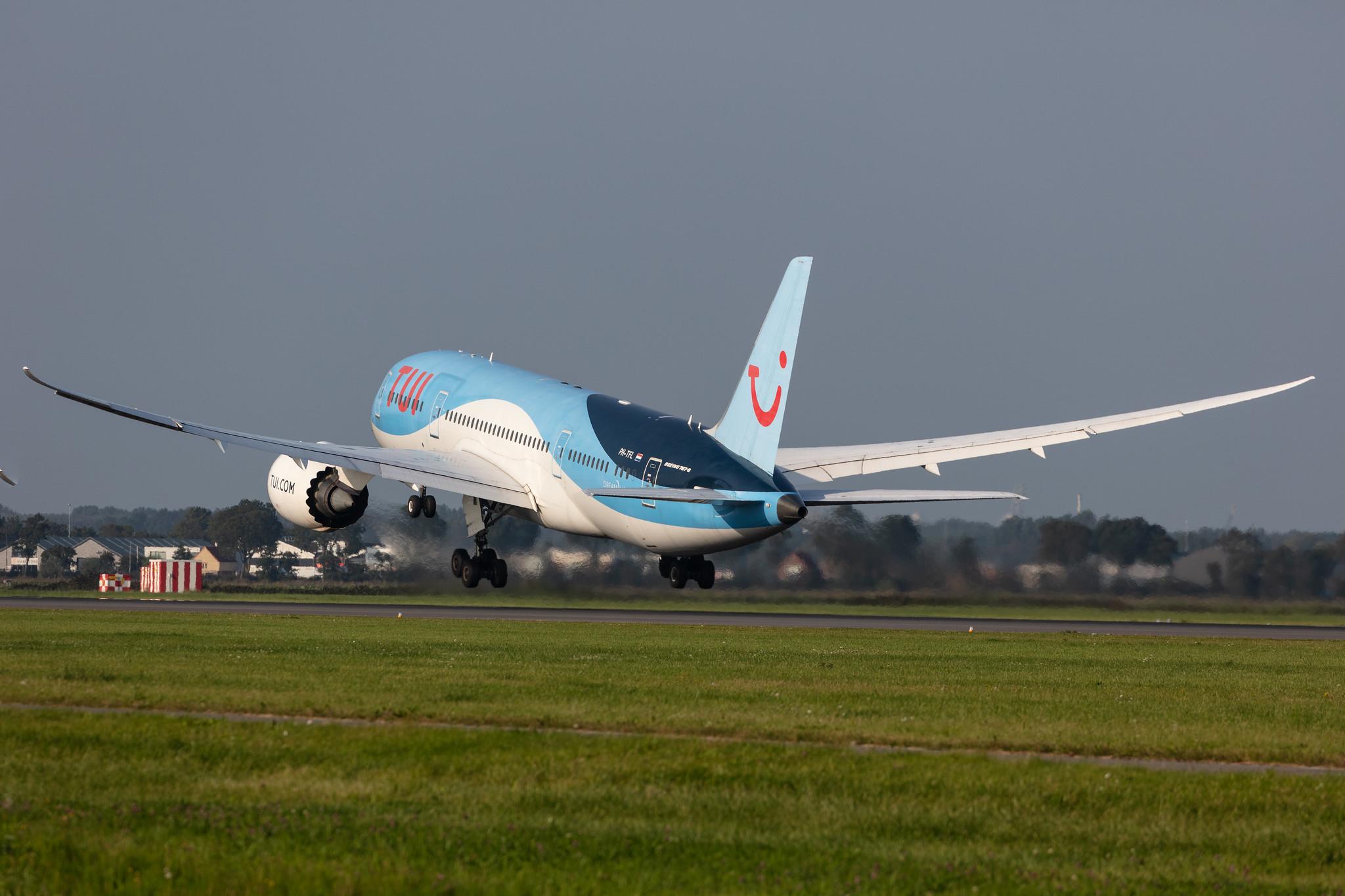 Amsterdam Schiphol: TUI (X3 / TUI) | Operator: TUI fly Netherlands |  Boeing 787-8 Dreamliner B788 | PH-TFL | MSN 37228