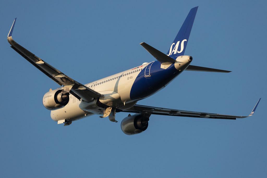 Amsterdam Schiphol: SAS (SK / SAS) |  Airbus A320-251N A20N | SE-ROJ | MSN 9312