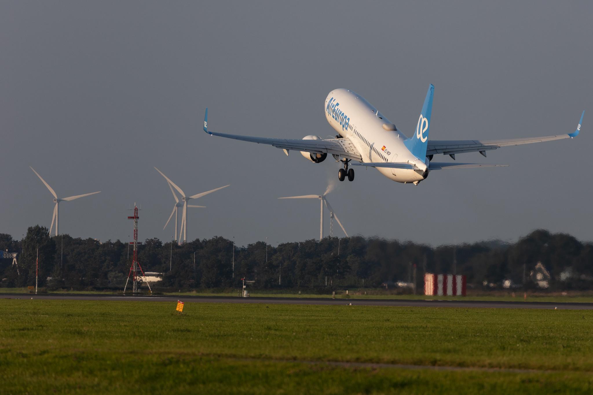 Amsterdam Schiphol: Air Europa (UX / AEA) |  Boeing 737-85P B738 | EC-MQP | MSN 60588