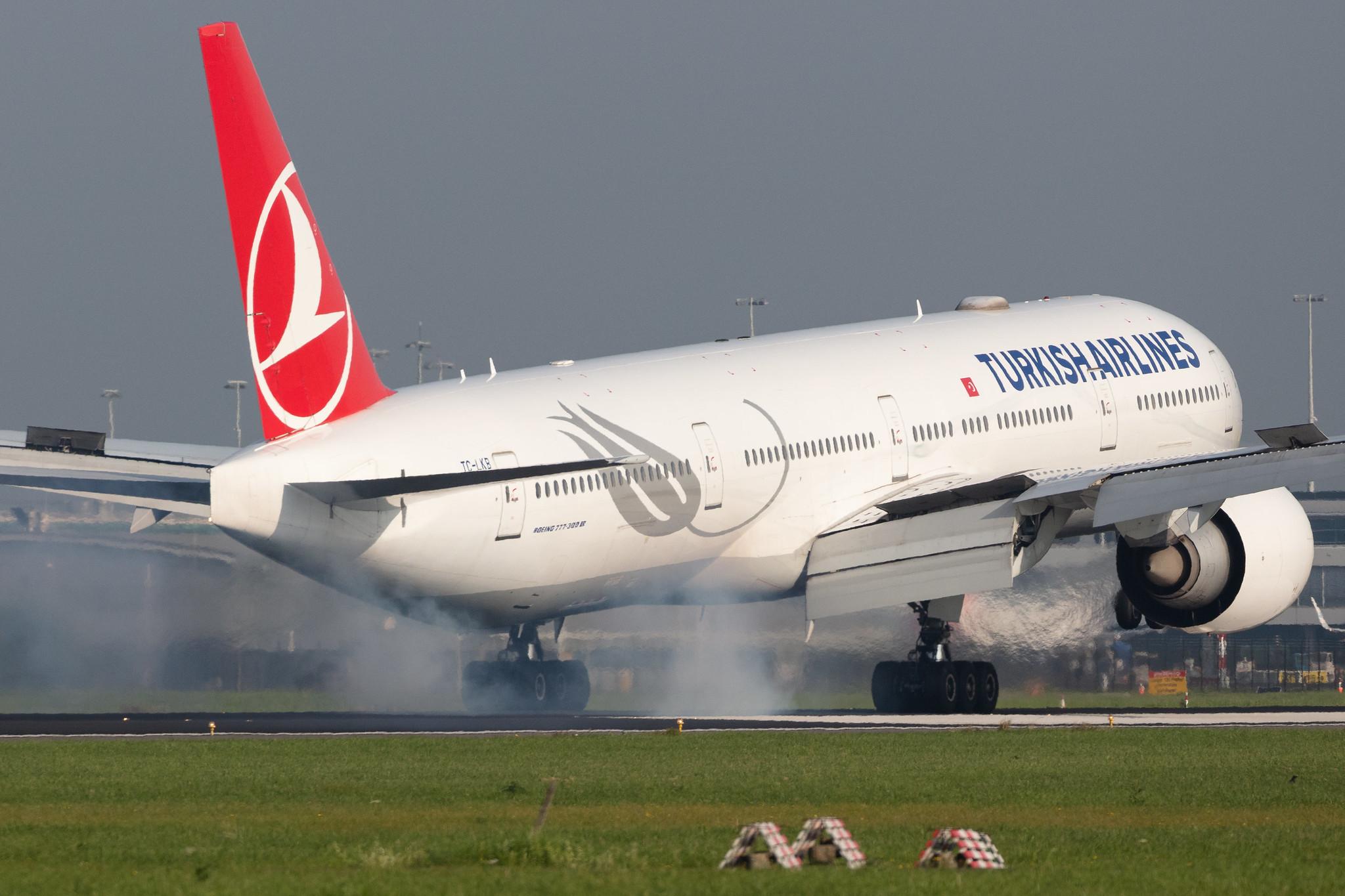 Amsterdam Schiphol: Turkish Airlines (TK / THY) |  Boeing 777-36N(ER) B77W | TC-LKB | MSN 41819