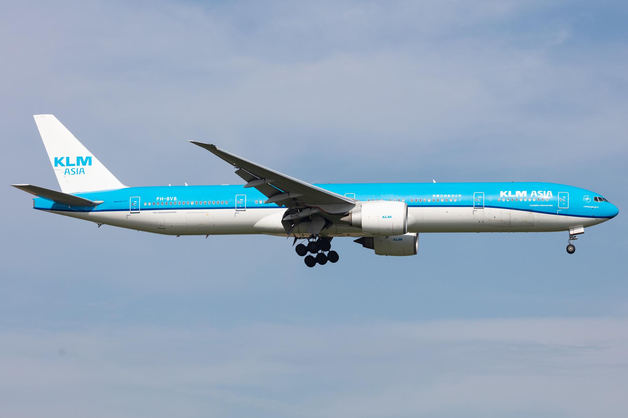 Amsterdam Schiphol: KLM (KL / KLM) |  Boeing 777-306(ER) B77W | PH-BVB | MSN 36145