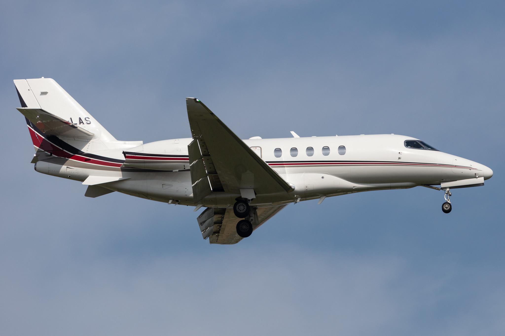 Amsterdam Schiphol: NetJets Europe (/ NJE) |  Cessna 680A Citation Latitude C68A | CS-LAS | MSN 680A-0015