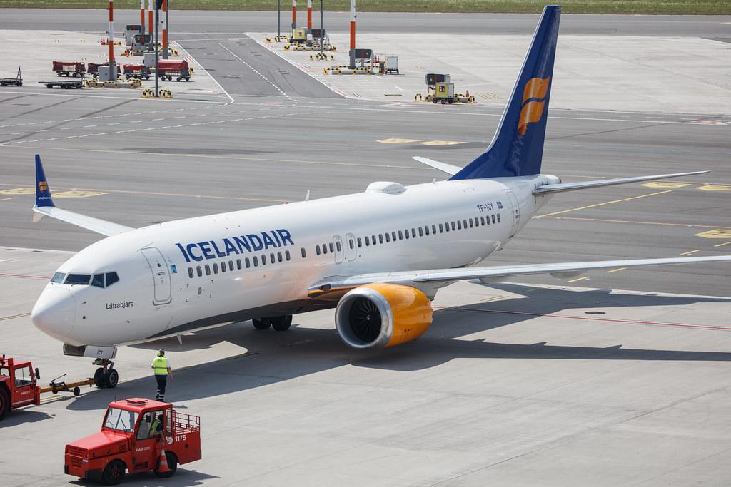 Hamburg Airport: Icelandair (FI / ICE) |  Boeing 737 MAX 8 B38M | TF-ICY | MSN 44354