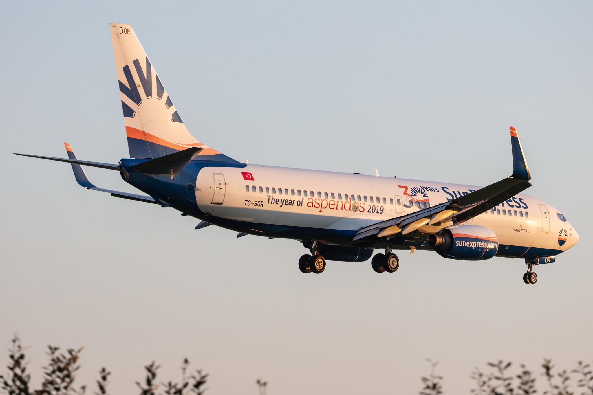 Hamburg Airport: SunExpress (XQ / SXS) |  Boeing 737-8AS B738 | TC-SOR | MSN 33563