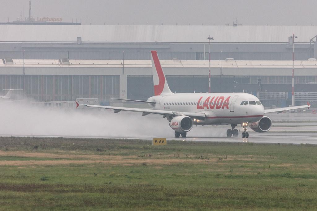 Hamburg Airport: Lauda Europe (LW / LDA) |  Airbus A320-214 A320 | 9H-LOS | MSN 03153