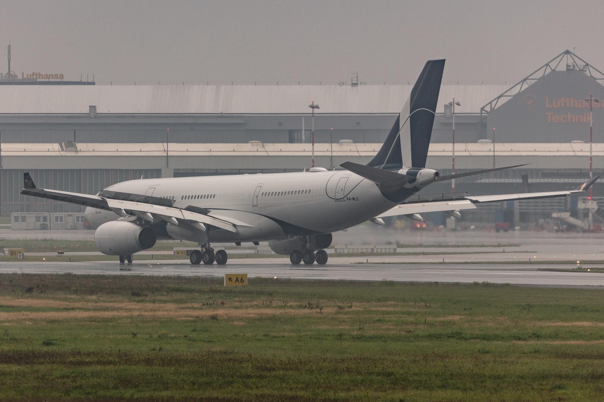 Hamburg Airport: Comlux Aruba (CS / CXB) |  Airbus A330-243 A332 | P4-MLO | MSN 0451