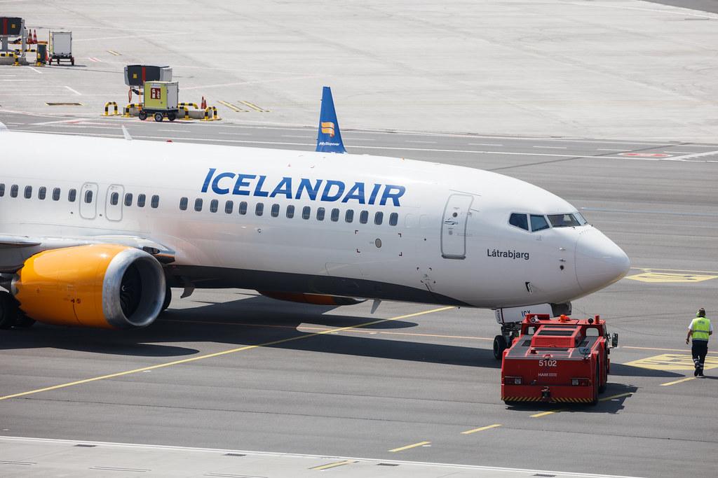Hamburg Airport: Icelandair (FI / ICE) |  Boeing 737 MAX 8 B38M | TF-ICY | MSN 44354