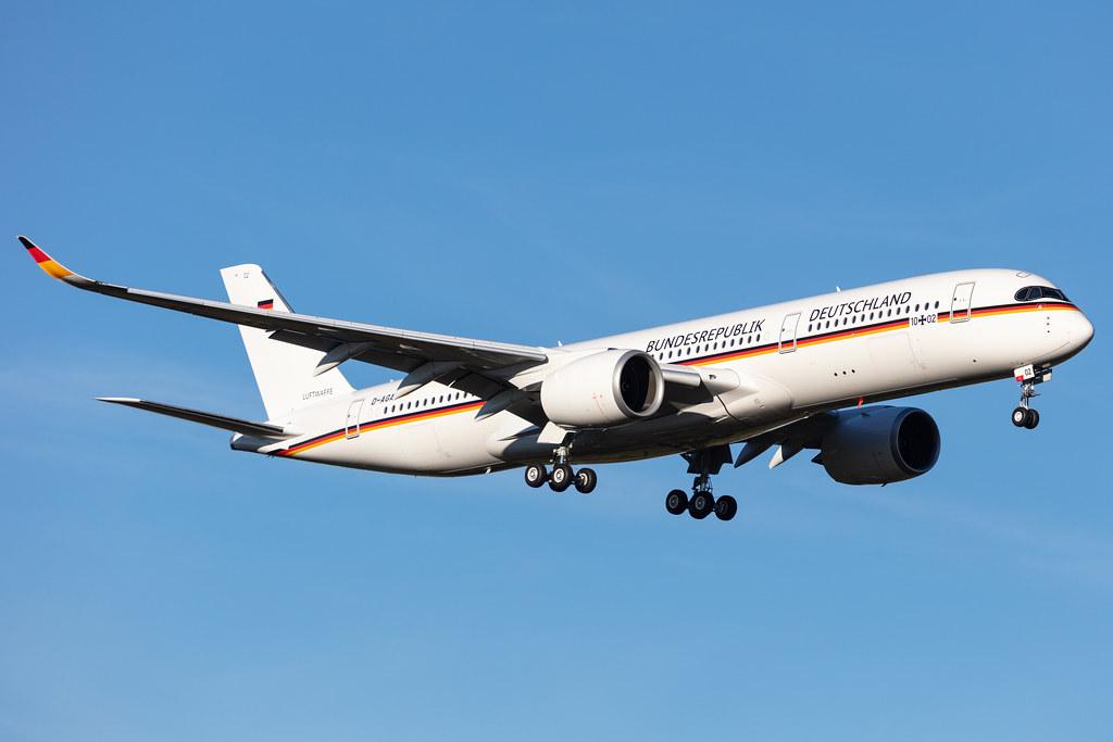 Hamburg Airport: German Air Force (/ GAF) |  Airbus A350-941 A359 | D-AGAF | MSN 526