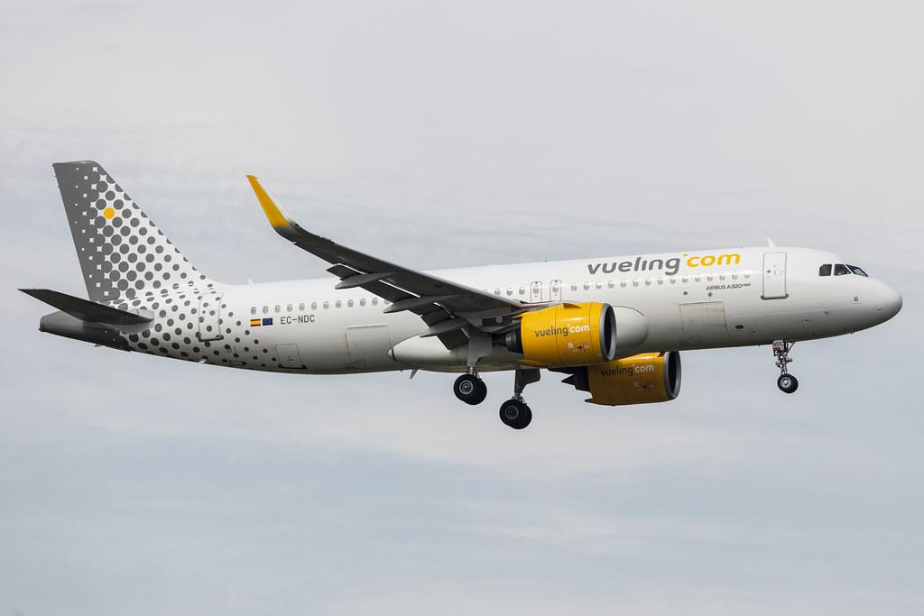Amsterdam Schiphol: Vueling (VY / VLG) |  Airbus A320-271N A20N | EC-NDC | MSN 8945