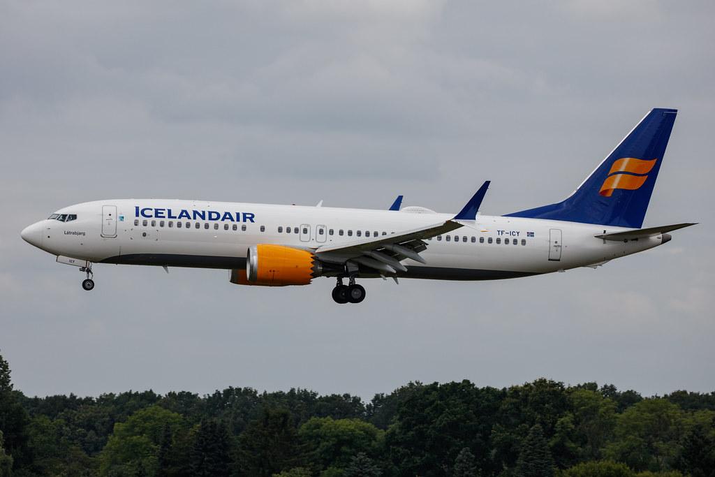 Hamburg Airport: Icelandair (FI / ICE) |  Boeing 737 MAX 8 B38M | TF-ICY | MSN 44354