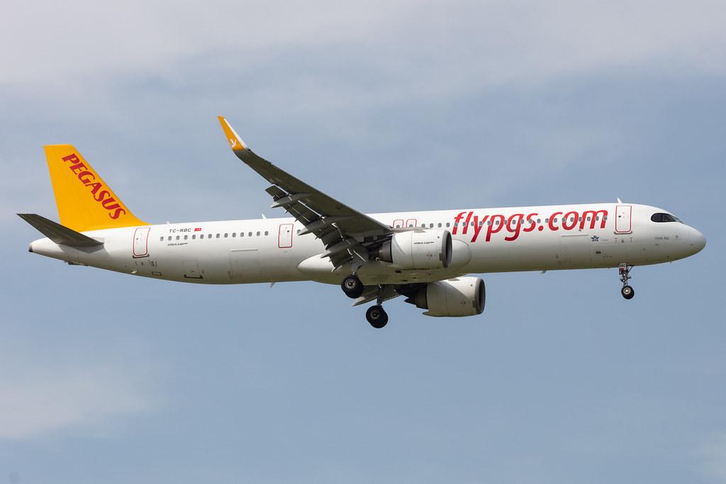 Amsterdam Schiphol: Pegasus (PC / PGT) | Operator: Pegasus Airlines |  Airbus A321-251NX A21N | TC-RBC | MSN 09281