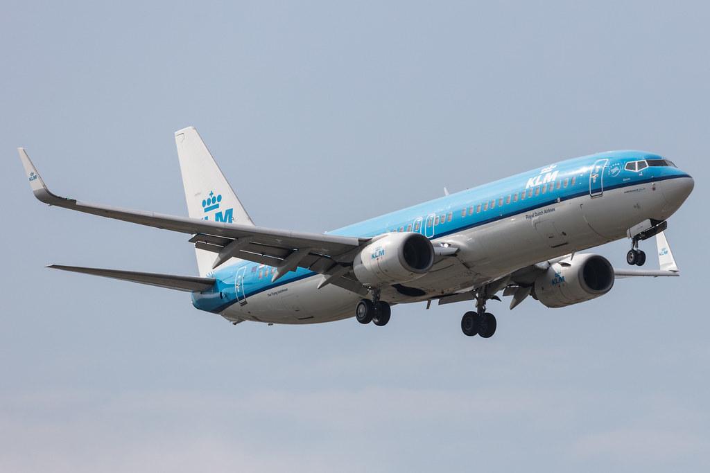 Amsterdam Schiphol: KLM (KL / KLM) |  Boeing 737-8K2 B738 | PH-BXH | MSN 29597