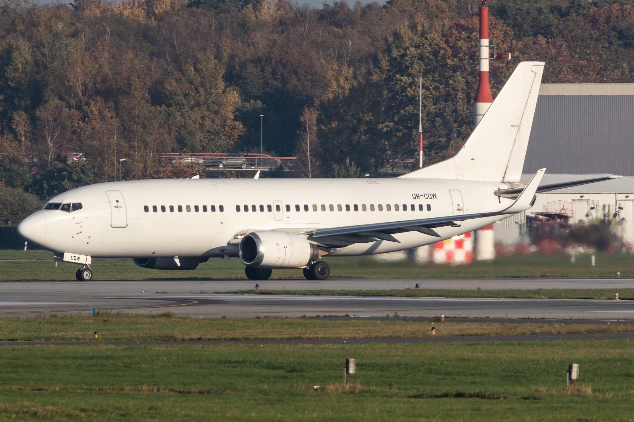 Hamburg Airport: Jonika (/ JNK) |  Boeing 737-32Q B733 | UR-CQW | MSN 29130